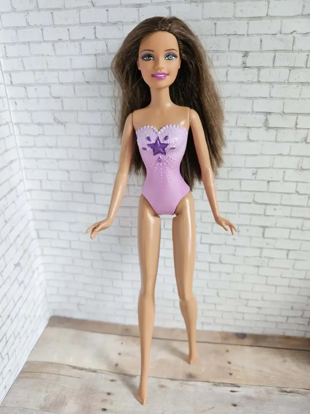 2011 Barbie Flower N Flutter Fairy Teresa Purple Fairytopia Doll Mattel